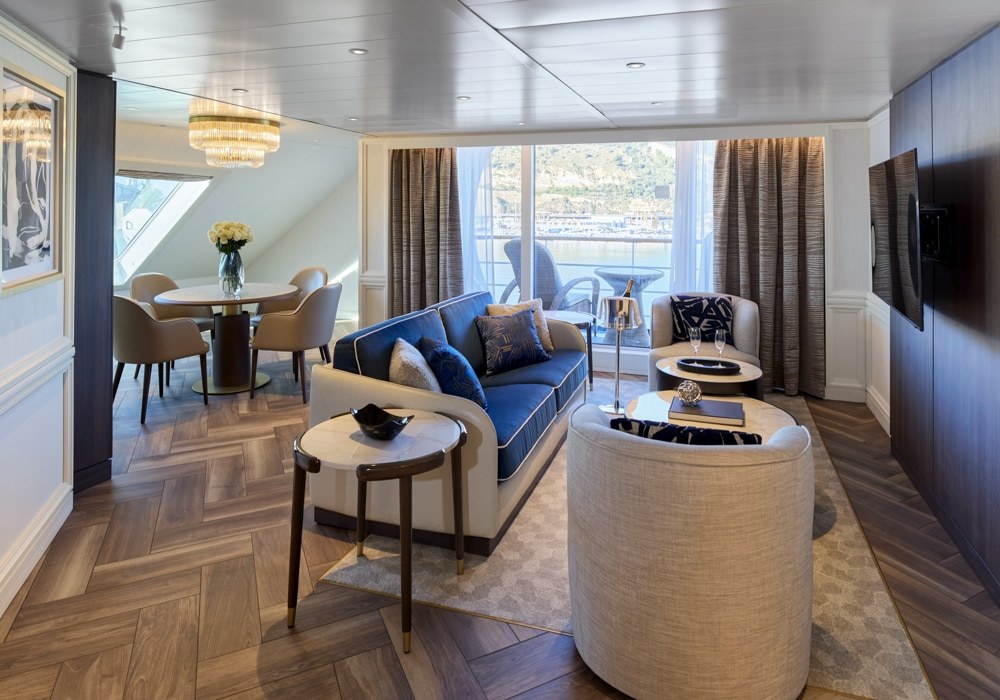Regent Seven Seas: 35% Off Iceland-to-London — Pay With Points
